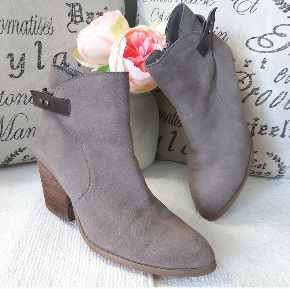 Treasure & Bond Taupe Suede Block Heel Ankle Booties